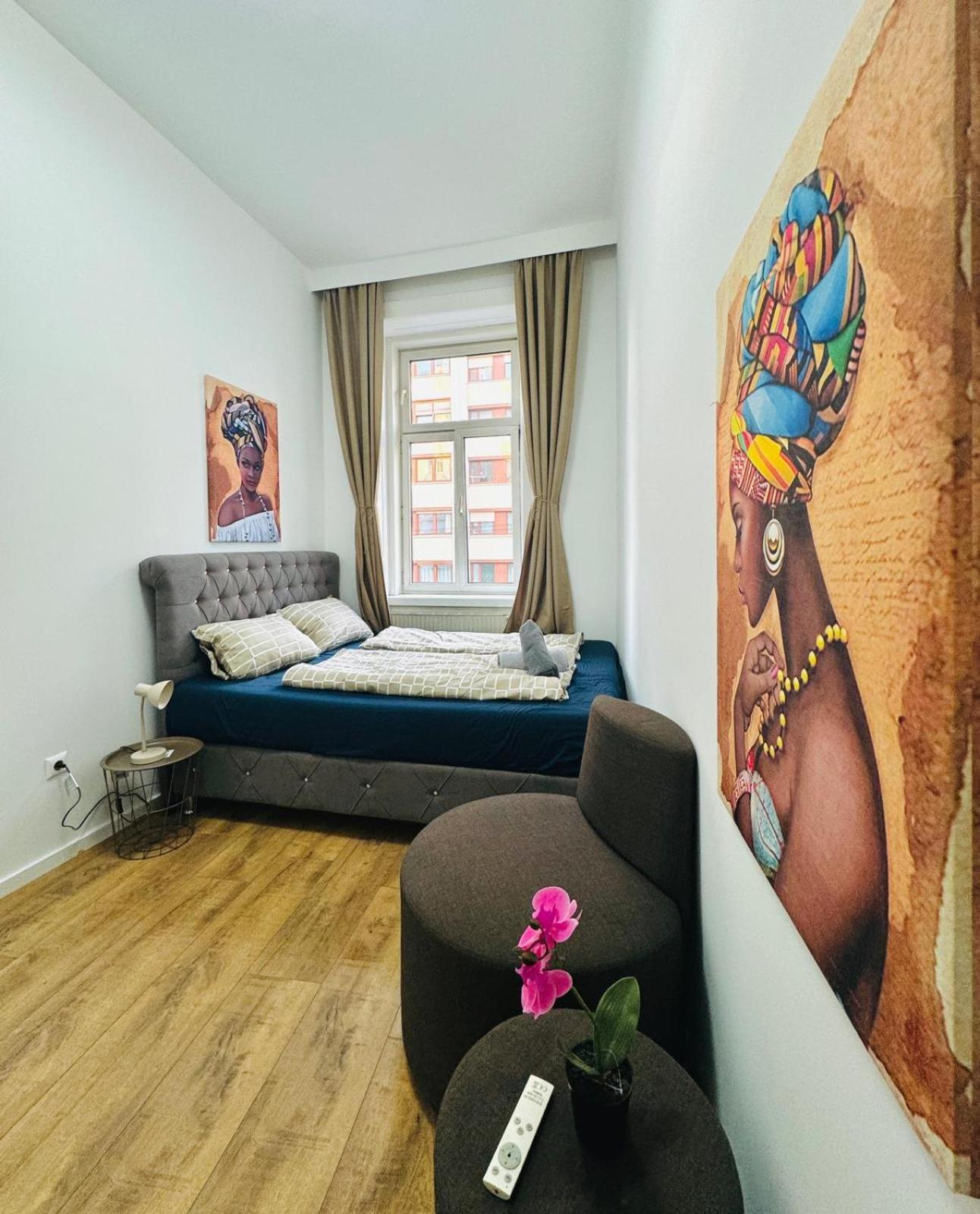 Cozy 9Br Shared Apartment, Only 12Min Walk To Augarten Wien Eksteriør billede